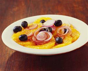 Orange salad with onions and olives