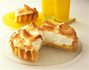 Lemon meringue tart