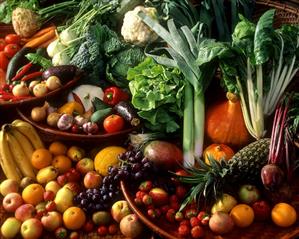 Fruit and vegetables in baskets