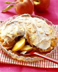 Peach gratin with marzipan and meringue topping (1)