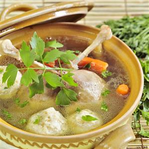 Goose soup with matzo dumplings