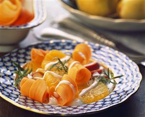 Carrot salad with orange segments