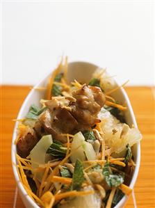 Goi buoi (pomelo and chicken salad, Vietnam)