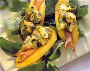 Lobster with limes and mango boats