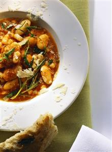 Fagiolata (bean soup with noodles), Tuscany, Italy (1)