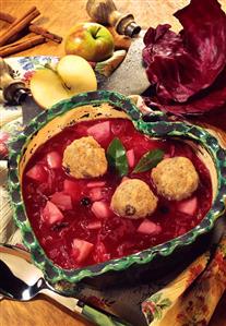 Red cabbage and apple stew with cinnamon dumplings