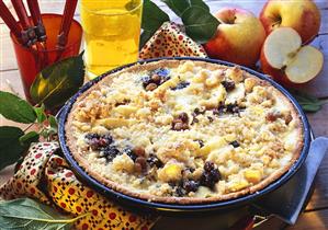 Poppy seed and apple tart with crumble and raisins