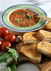 Tomato soup and mozzarella in carozza (cheese on toast)