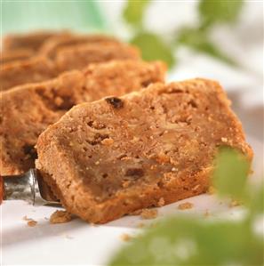 A few slices of apple and walnut bread with raisins