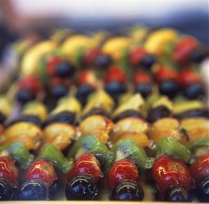 Candied fruits on wooden cocktail sticks (3)