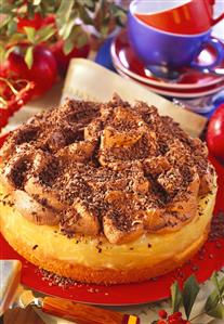 Apple truffle gateau with grated chocolate