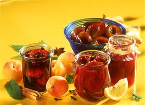 Apricot compote with elderberries; plum compote with ginger