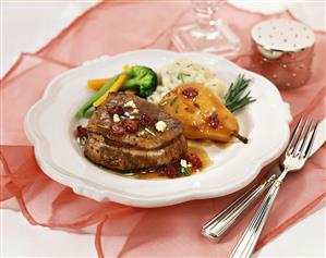 Beef steak with pear and cranberries