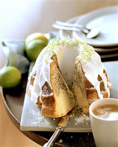 Lime and poppy seed cake with white icing; coffee (2)