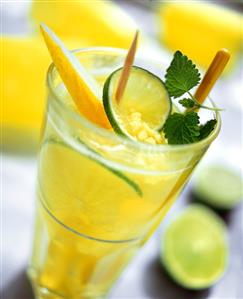 Melon drink Cool Melon with ginger, lime and lemon balm