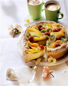 Baked cheesecake with fruit; coffee (2)