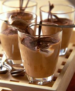 Praline mousse in glasses