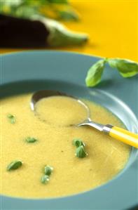 Aubergine soup with fresh basil