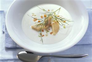 Creamy smoked trout soup with horseradish and dill (2)