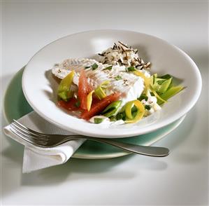 Cod with leeks, grapefruit and rice