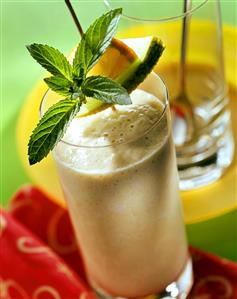 Melon milkshake with Grand Marnier and fresh mint