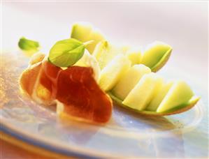 Prosciutto e melone (melon with Parma ham, Italy)