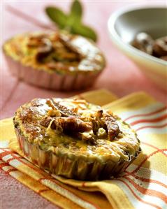 Zelten (fig and nut tarts, S. Tyrol, Italy)