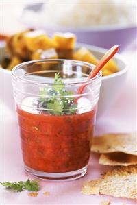 Strawberry & mango chutney in jar, chicken curry & rice (2)