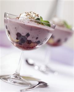 Blackcurrant trifle with cream and lemon balm