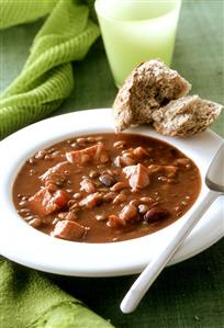 Bean soup with ham and bread