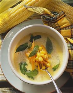 Sweetcorn soup with carrots and basil (1)