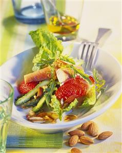 Asparagus and strawberry salad with smoked trout and almonds