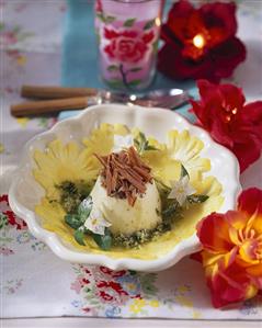 Pineapple carpaccio with vanilla cream