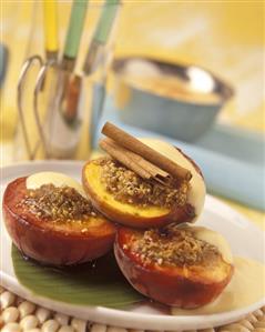 Baked peaches with brown sugar, cinnamon and vanilla sauce