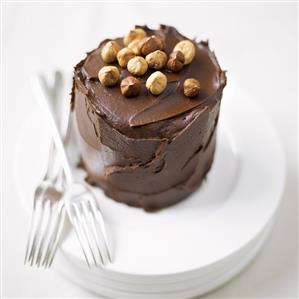 Hazelnut fancy with chocolate cream icing