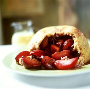 Plum pie, opened