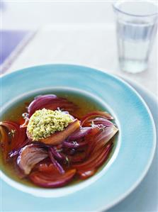 Red onion soup with cheese and garlic toast