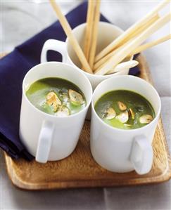 Ramsons (wild garlic) soup with garlic crisps in two cups (2)