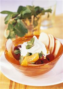 Fruit salad with quark and fresh mint