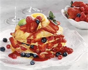 Pancake cake with berries