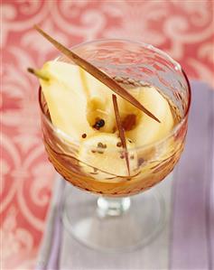 Poached pears with spices