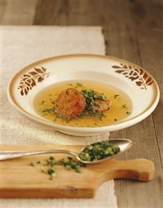 Nettle soup with Kaspressknödeln (cheese dumplings, Tyrol)