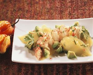 Langouste salad with mango and avocado (Antilles)