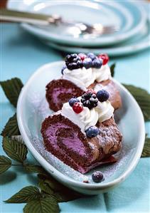 Forest fruit roulade with cream