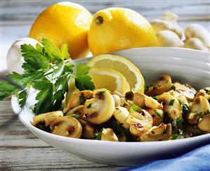 Mushrooms in lemon sauce