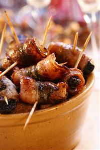 Bacon-wrapped plums