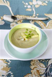 Creamed asparagus soup