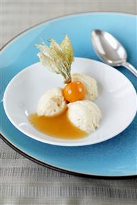 Zabaglione with physalis