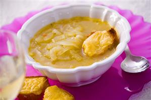 Onion soup with cheese croutes