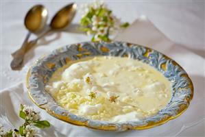 Milk soup with rice and beaten egg white